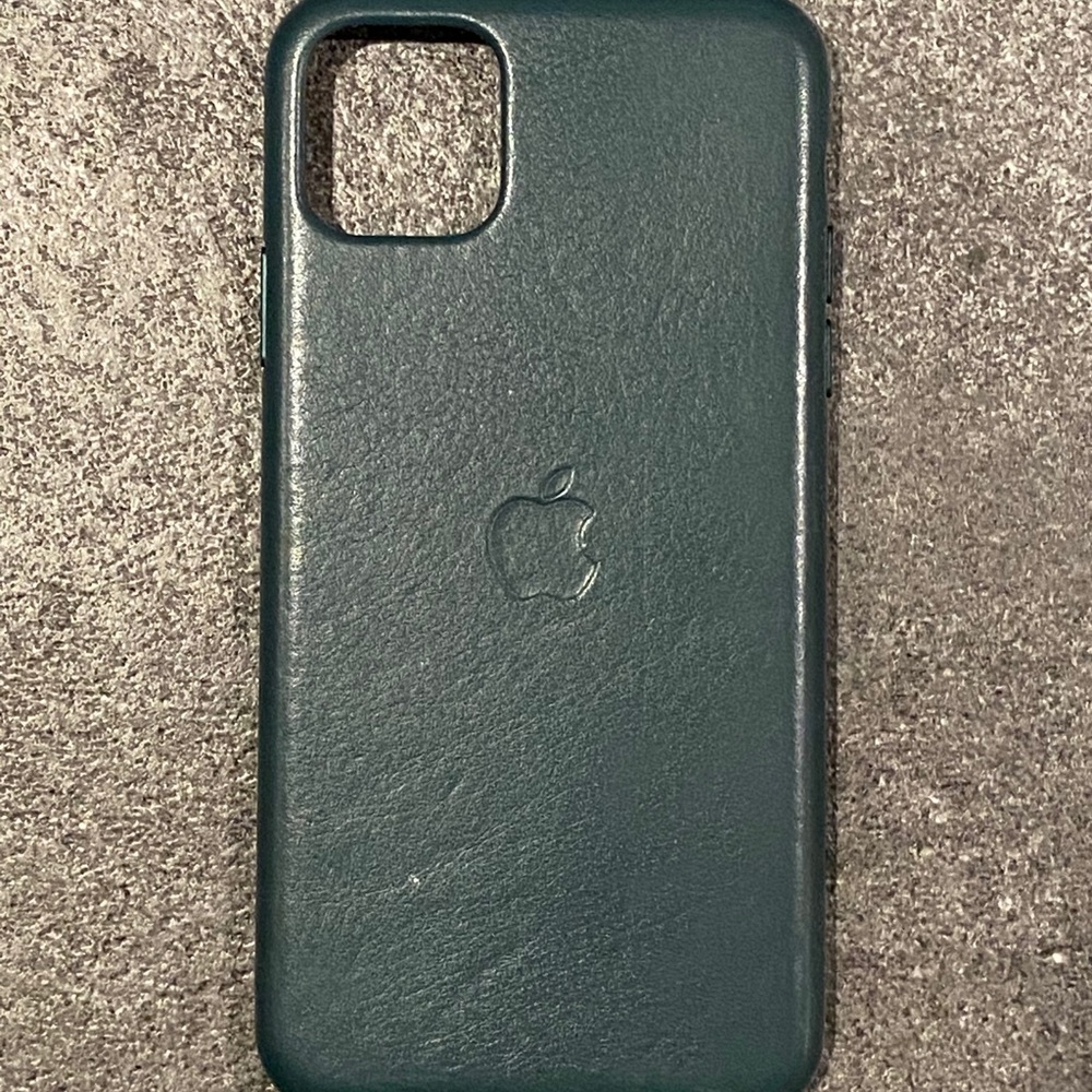 OEM Apple-iPhone 11 Pro Max Leather Case